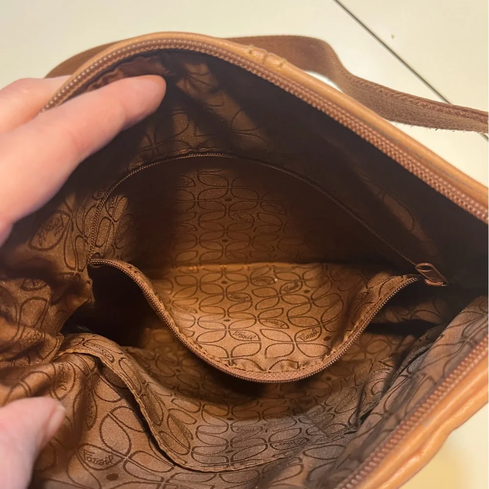 Fossil Hanover Leather Crossbody Bag cognac color satchel hang key